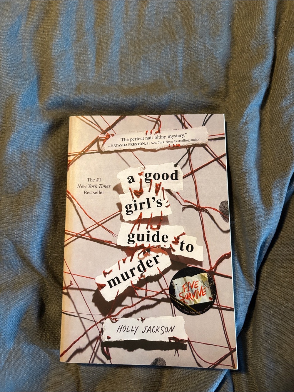 A Good Girl's Guide to Murder by Holly Jackson - Paperback, White & Red Cover